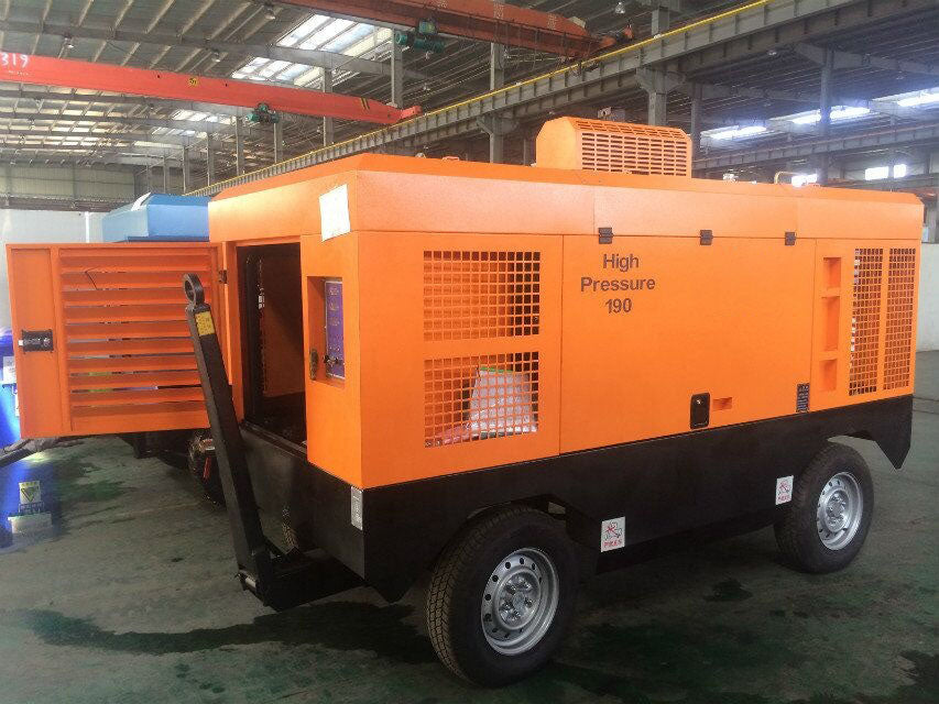 Diesel Screw Air Compressor/Portable 15m3 ,13bar High Efficiency Diesel Screw Air Compressor YDKSCY-550/132022
