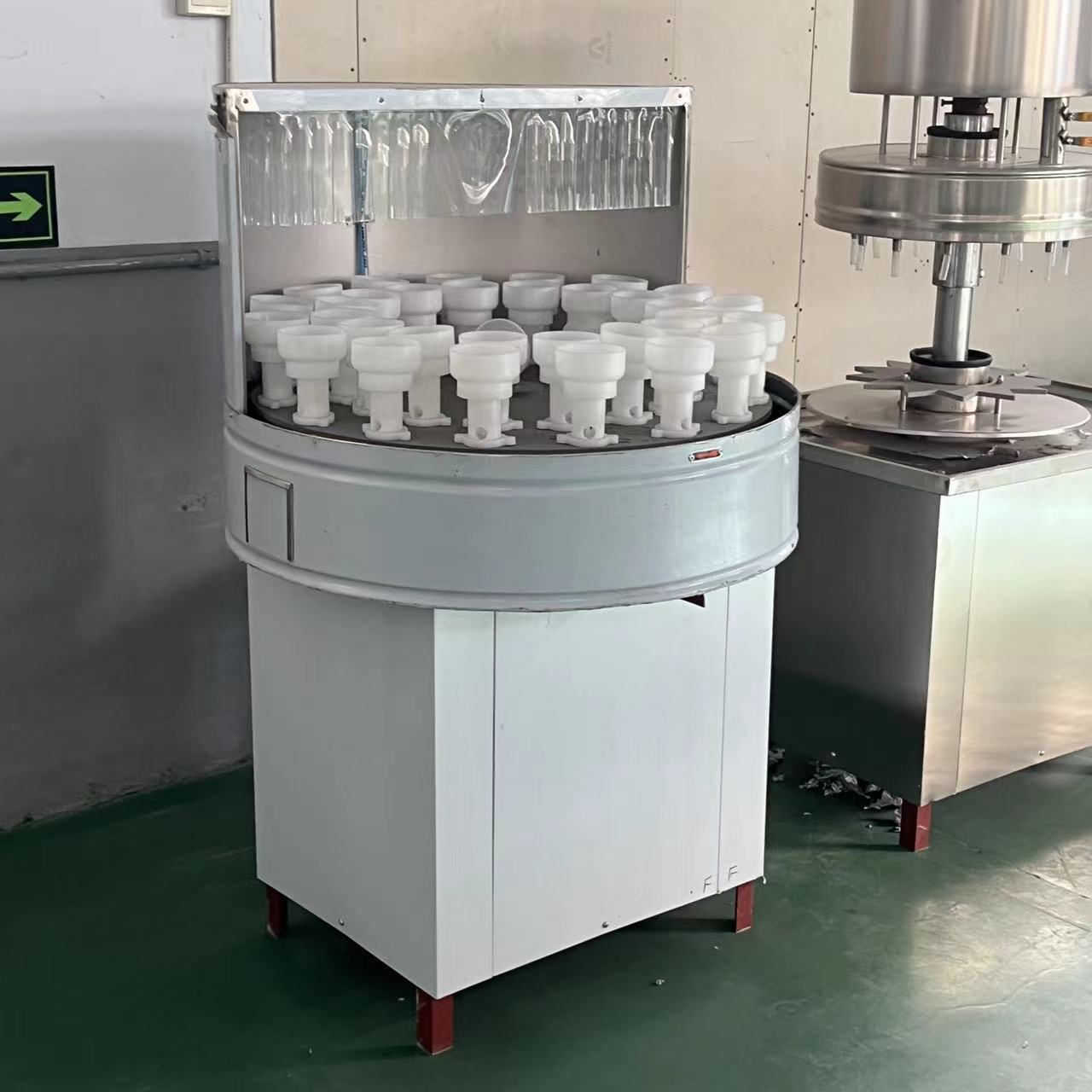 Small Beer Bottle Cleaning Machinery Semi-automatic Electric Bottle Washing Machine