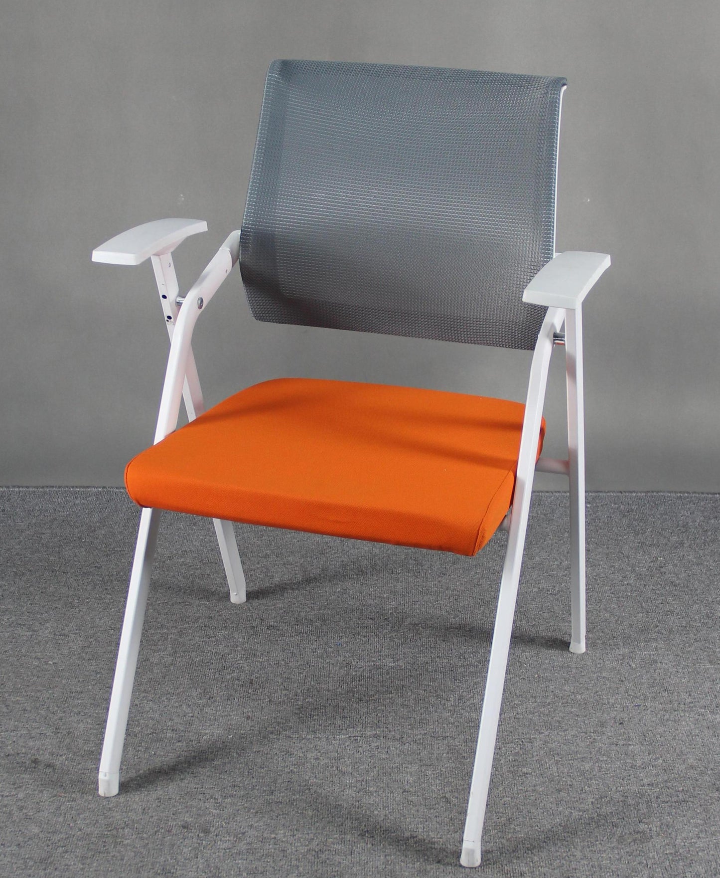 999-4 Meeting Chair with Writing Board