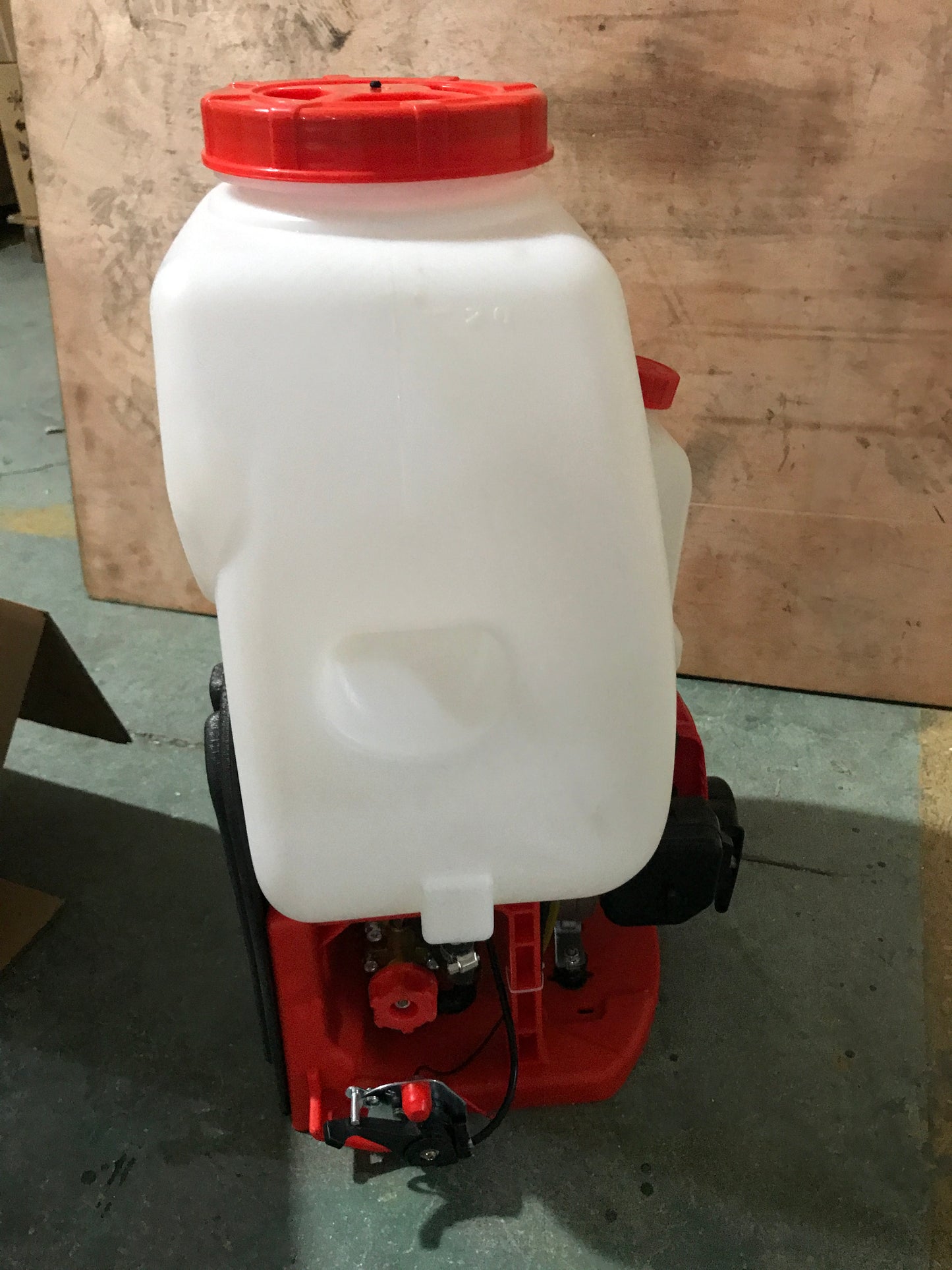 HIGH POWERED MOTORISED SPRAYERS
