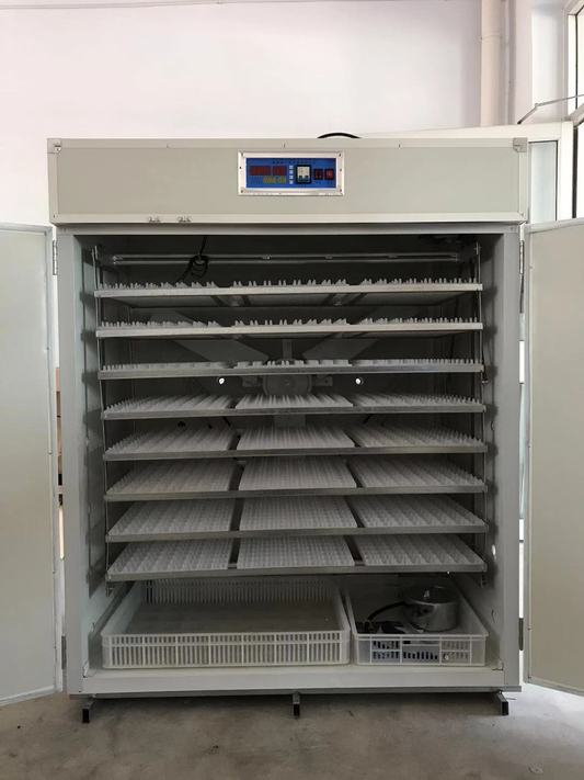 Fully automatic incubator