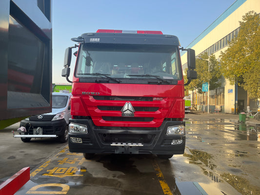 Water foam fire fighting truck forest emergency rescue vehicle