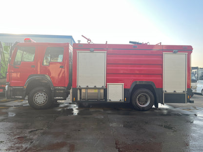 Water foam fire fighting truck forest emergency rescue vehicle