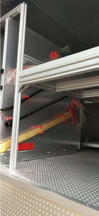 Water foam fire fighting truck forest emergency rescue vehicle