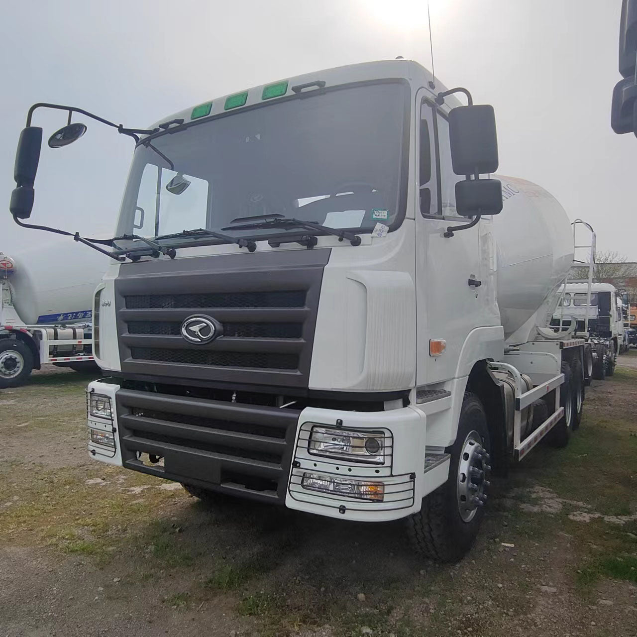 Concrete Mixer Transportation Truck 10m3 Diesel Fuel Truck YDCM6D18 385 312022