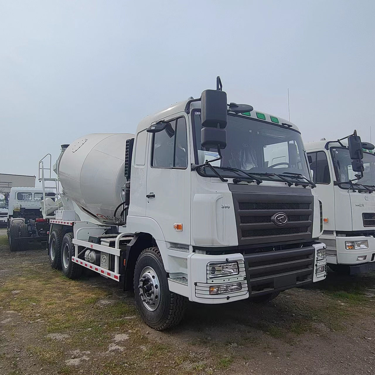 Concrete Mixer Transportation Truck 10m3 Diesel Fuel Truck YDCM6D18 385 312022