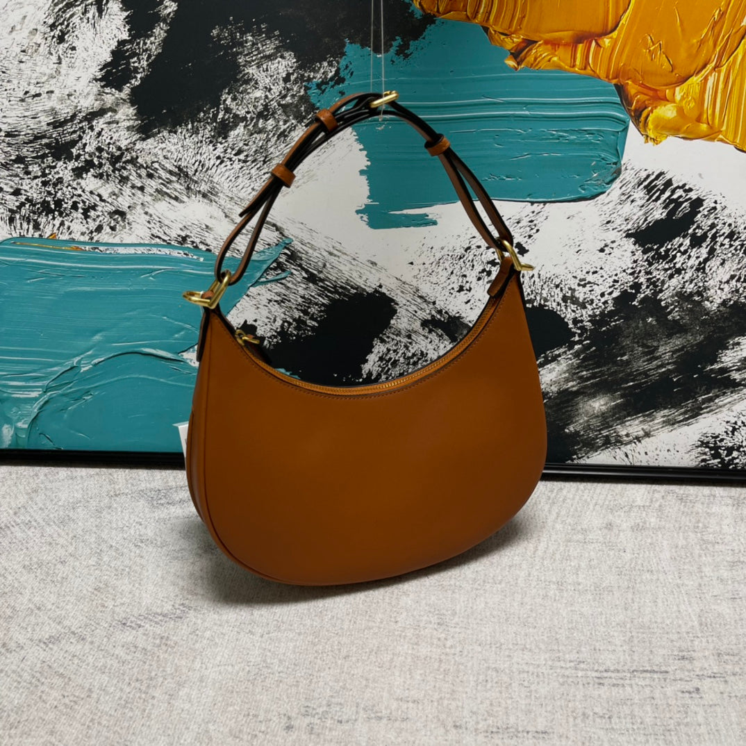 Women's Leather Shoulder Bag Underarm Bag Crescent Bag