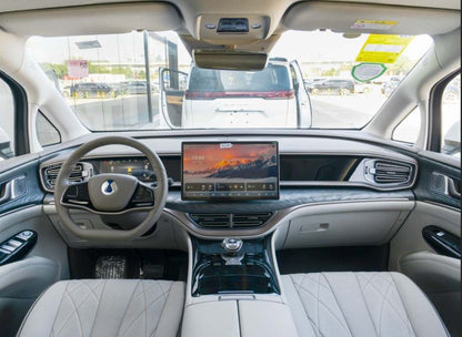 Tengshi D9 DM-i 945 Two-wheel Drive Plug-in Hybrid 7 Seat MPV Passenger