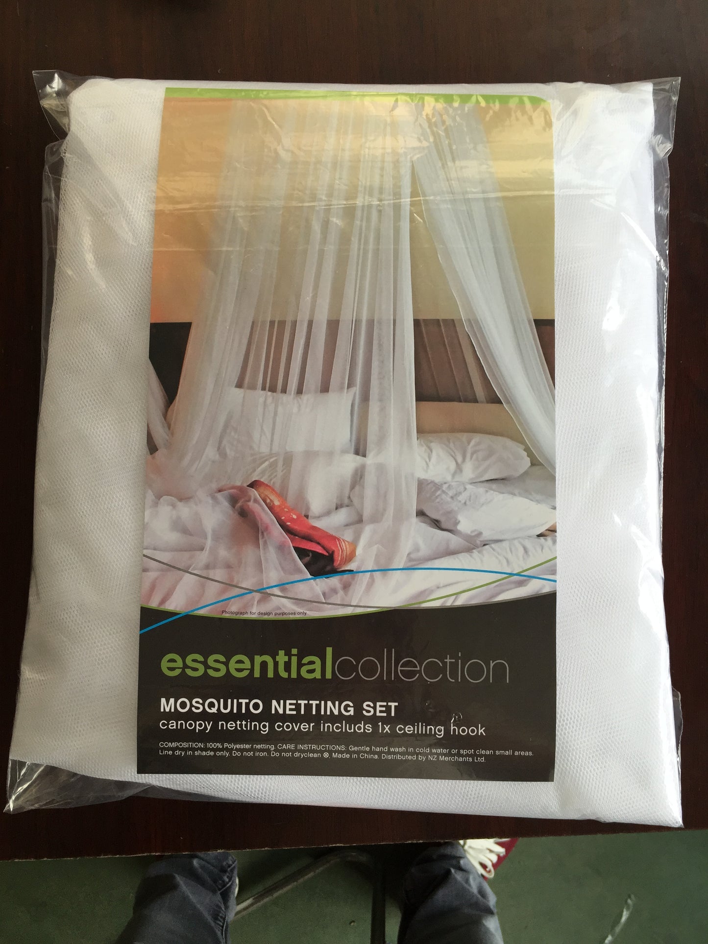 2.Polyester material.Round  treated mosquito net 