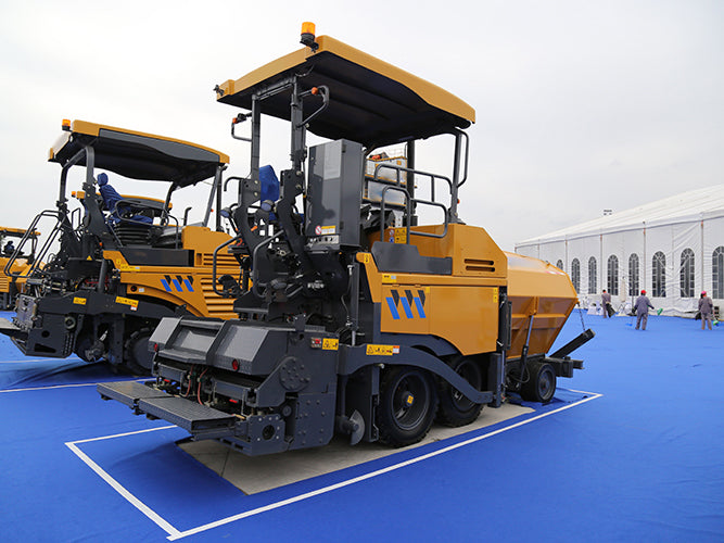 Inclined Type Bituminous Finisher Stabilized Soil Paver Asphalt Paver Machine YDRP3552022